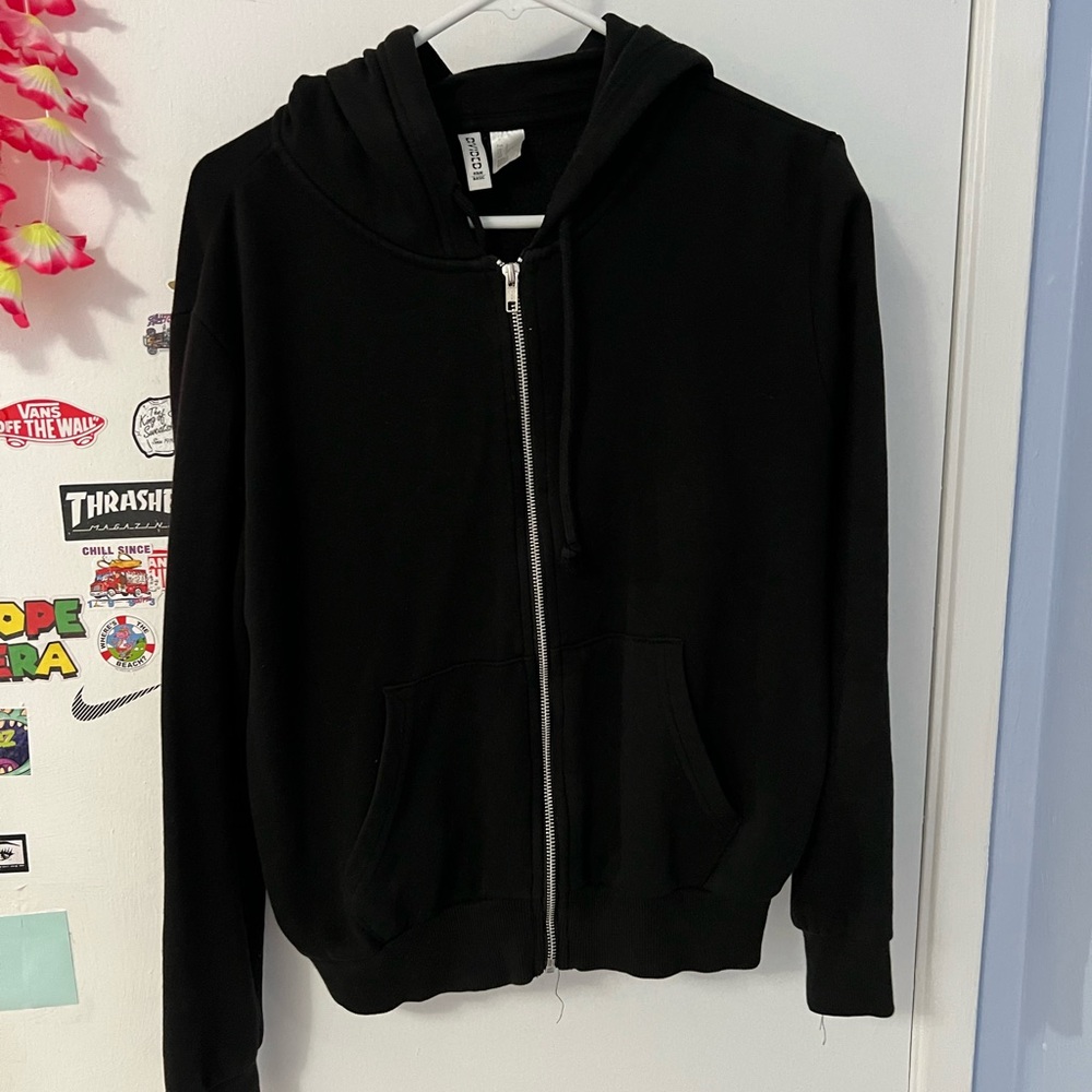 Black H&M zip up hoodie